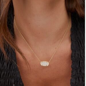 NWT Kendra Scott Elisa Necklace Iridescent Drusy